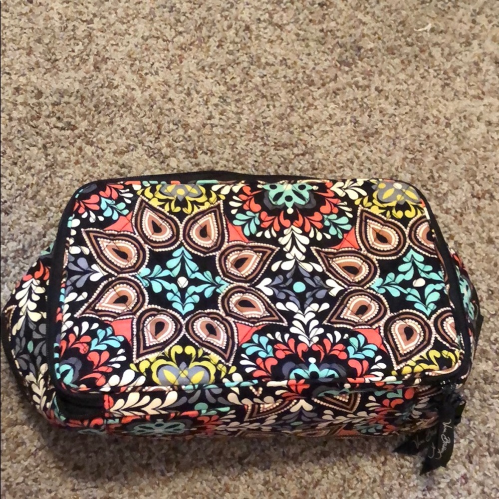 Vera Bradley make up organization bag!